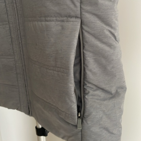 Nike Blue and Gray Vest - Picture 3 of 4